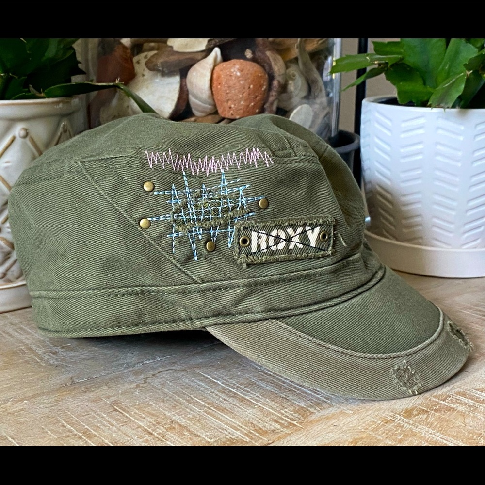 Army green roxy hat
